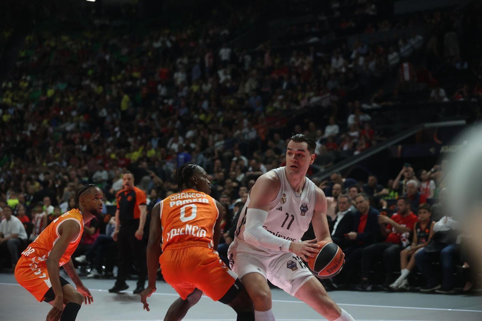 Hezonj