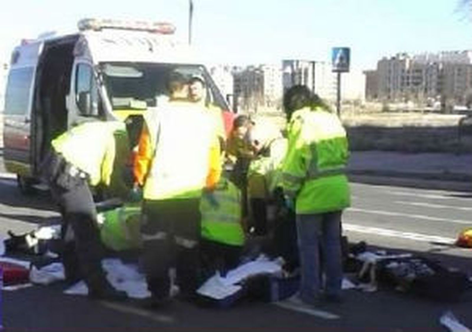 Fallece un hombre tras ser arrollado  por un vehículo en el ensanche de Vallecas