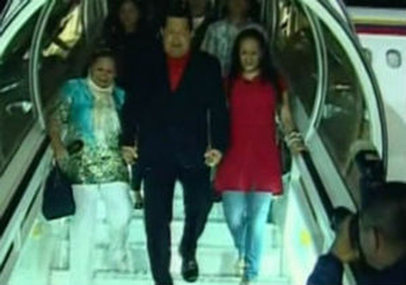 Chávez llega a Venezuela
