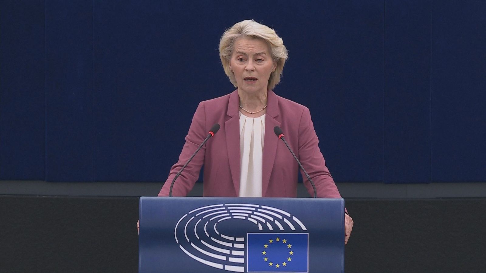 Von der Leyen sugiere un tope al precio del gas aunque dice que el diseño del mercado eléctrico funciona