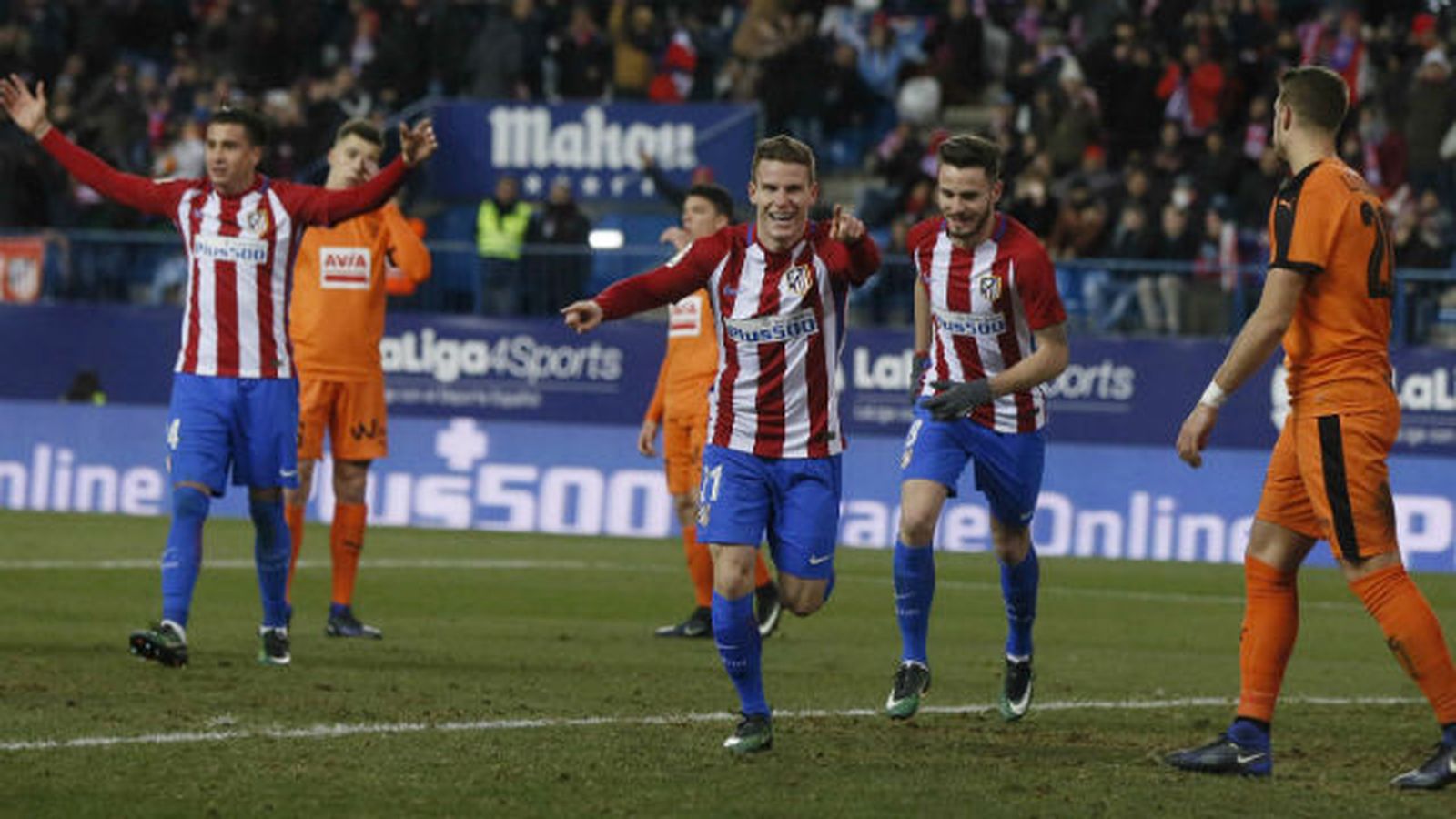 gameiro1901.jpg