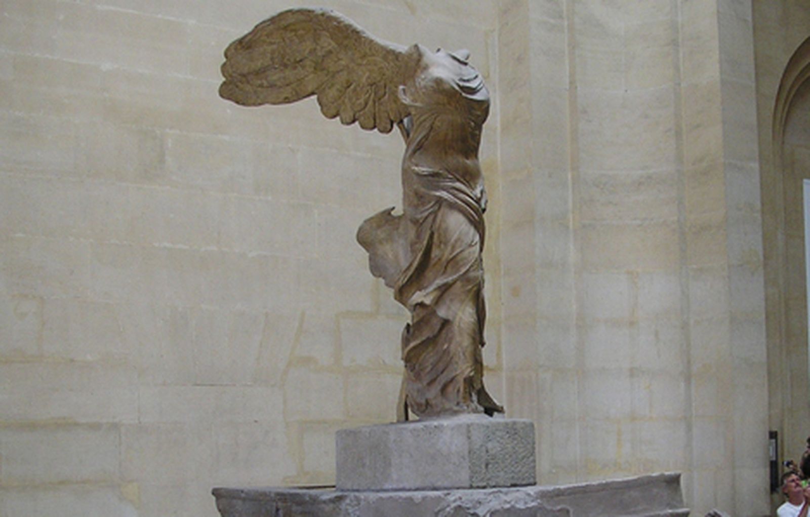 obra_VictoriadeSamotracia