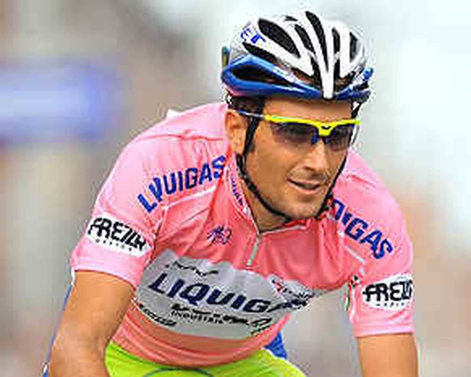 Capecchi ganó la 18ª etapa en un día tranquilo para Contador