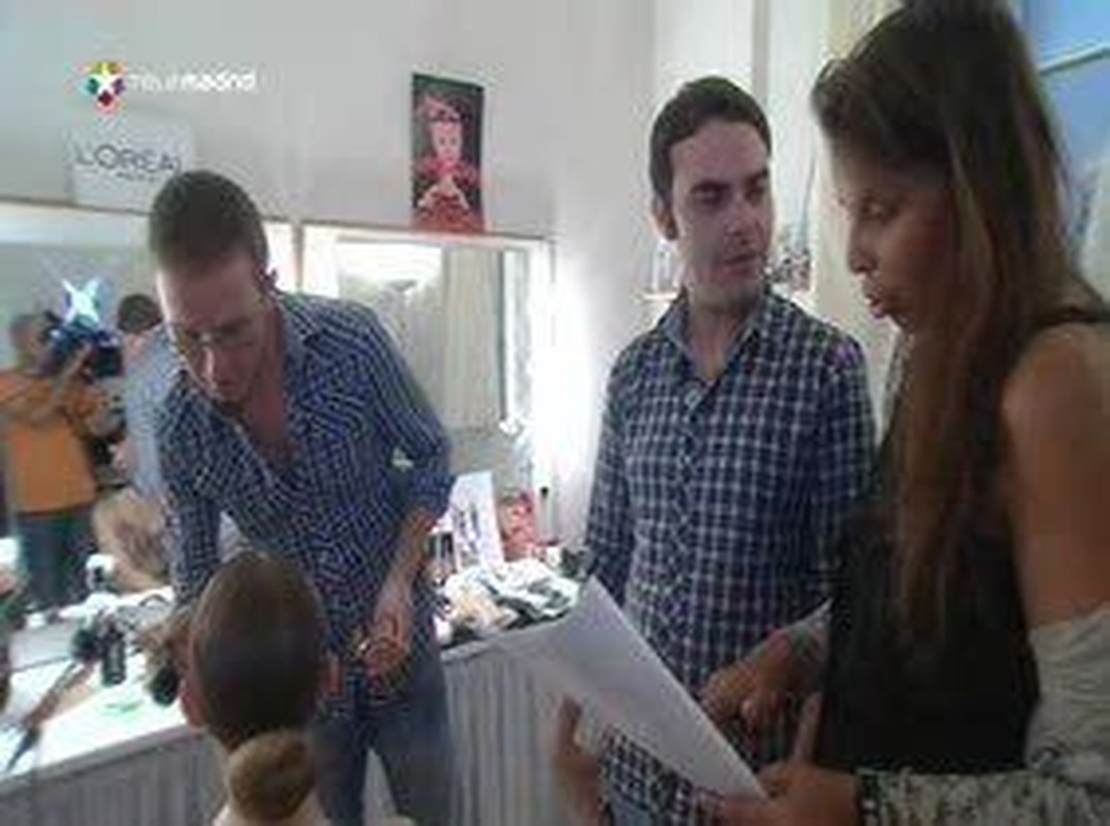 En el backstage de los maquilladores