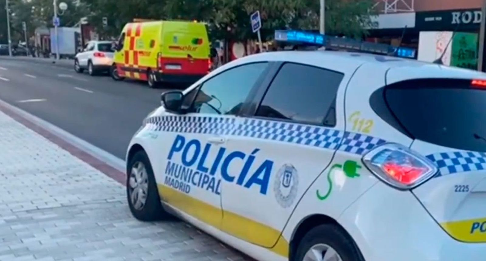 Herida grave una mujer de 62 años al ser atropellada por un coche en Aluche