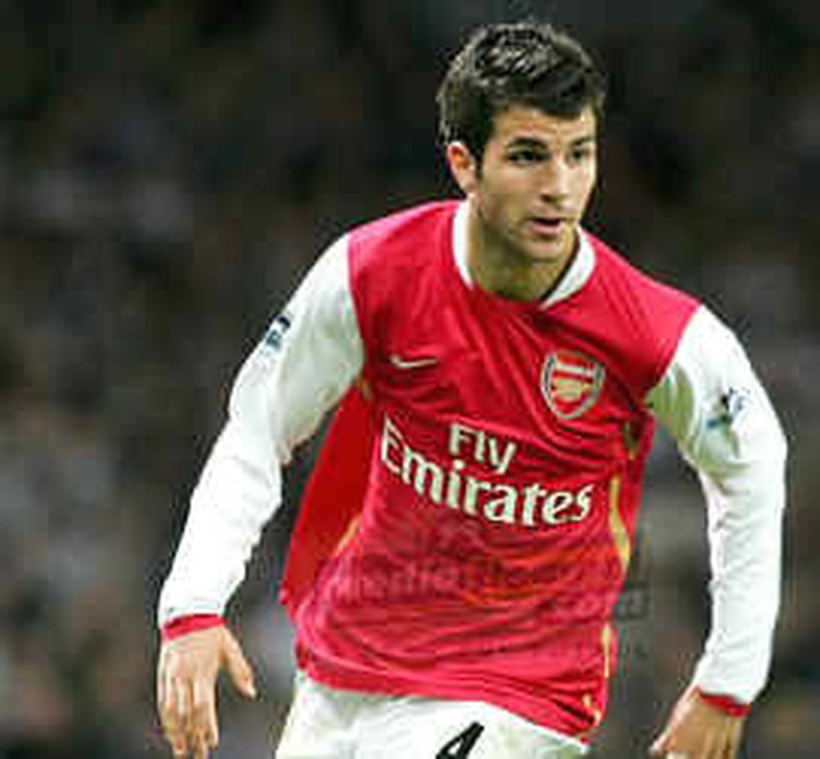 El Arsenal, dispuesto a vender a Cesc siempre que el Barça mejore su oferta