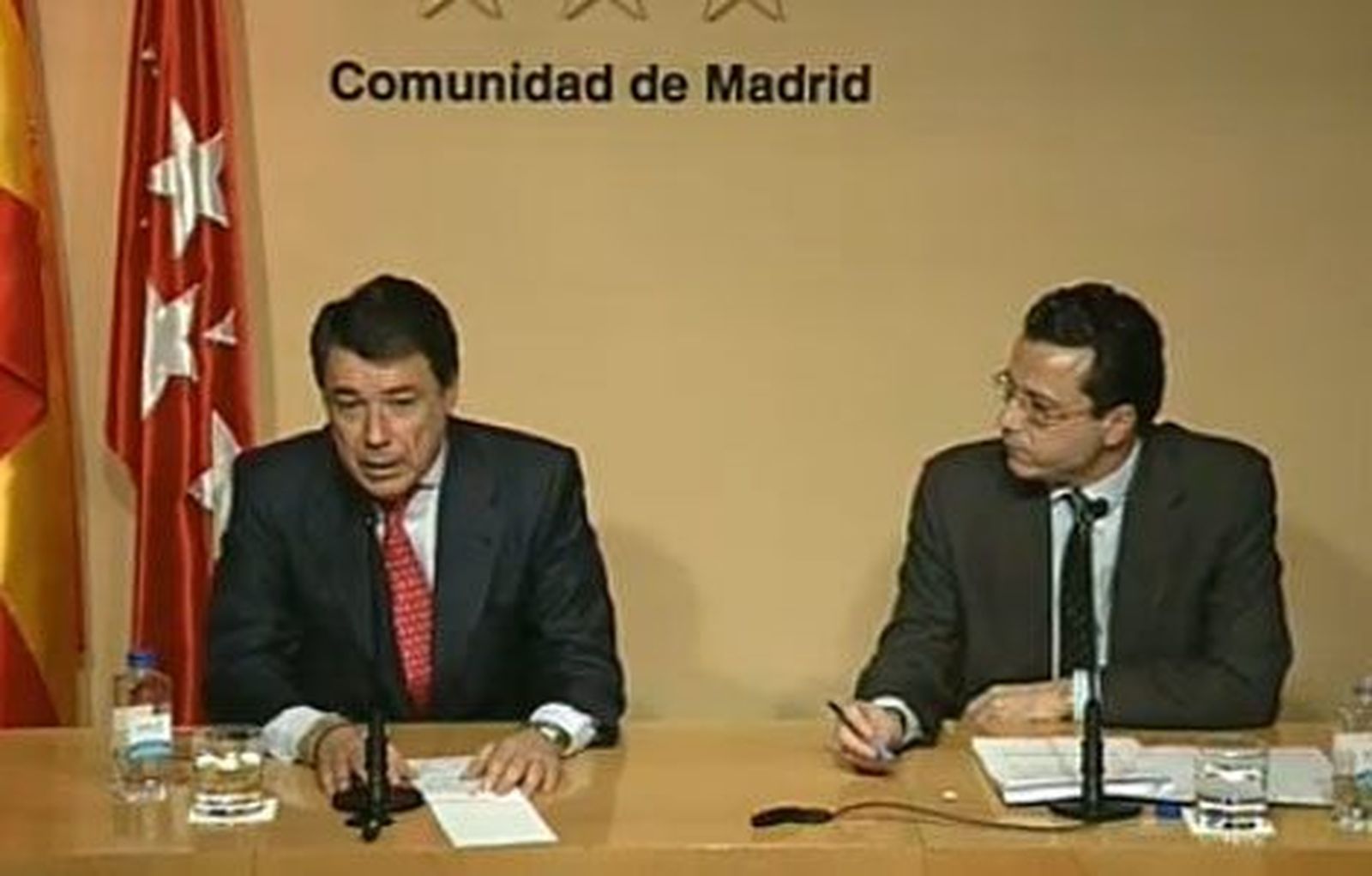 La Comunidad paraliza y deja sin efecto el proceso de externalización de hospitales