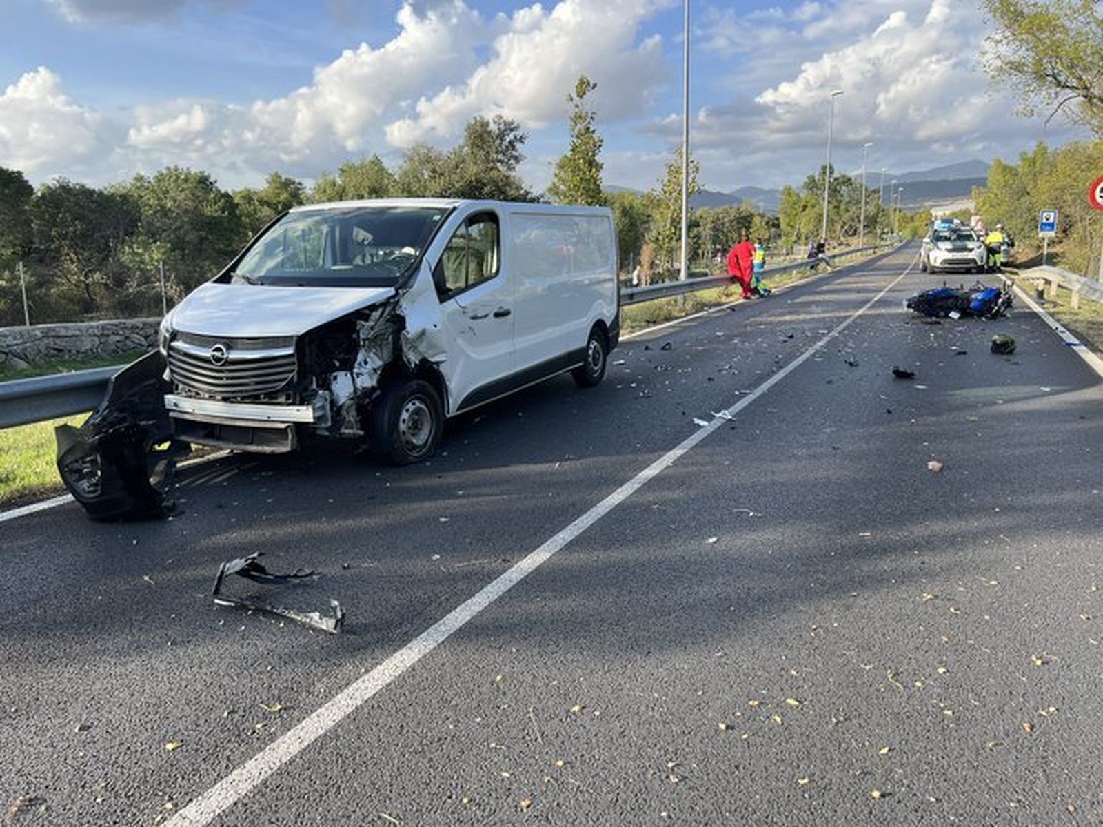 Lugar del accidente entre la moto y la furgoneta, en el término de Alpedrete