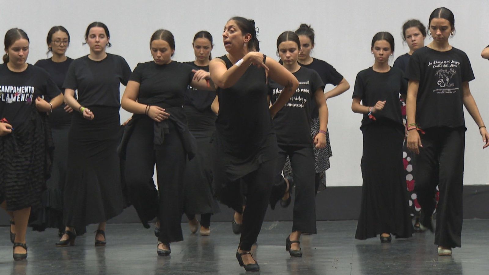 180 alumnos disfrutan del primer 'Campamento flamenco' de Tres Cantos