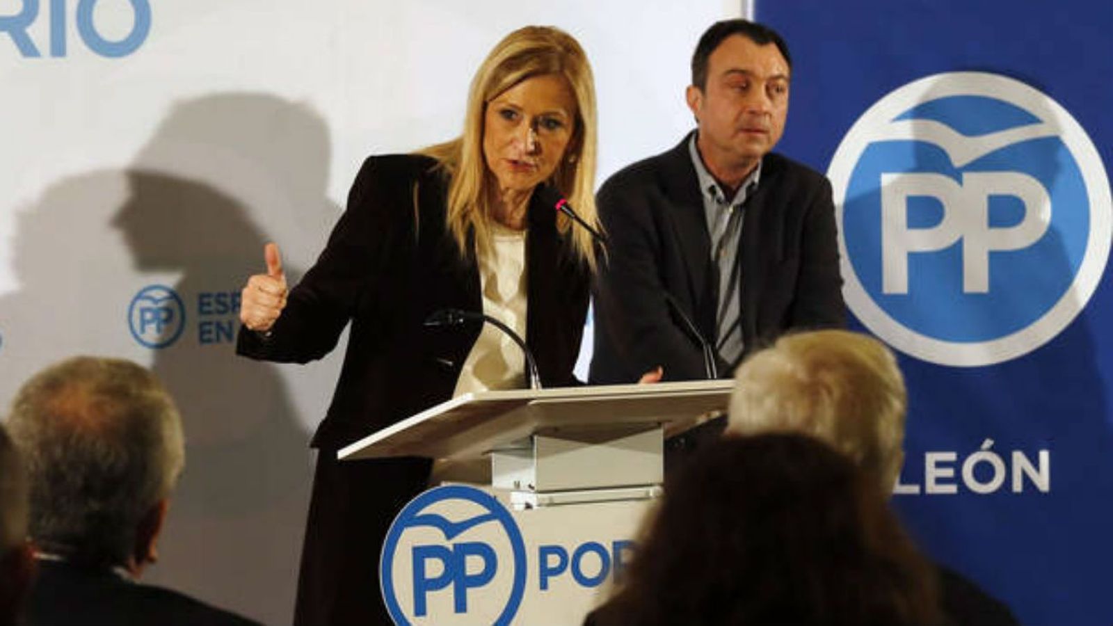 Un guardia civil declara que recibió órdenes ilegales para seguir a Cifuentes, Prada y Cobo
