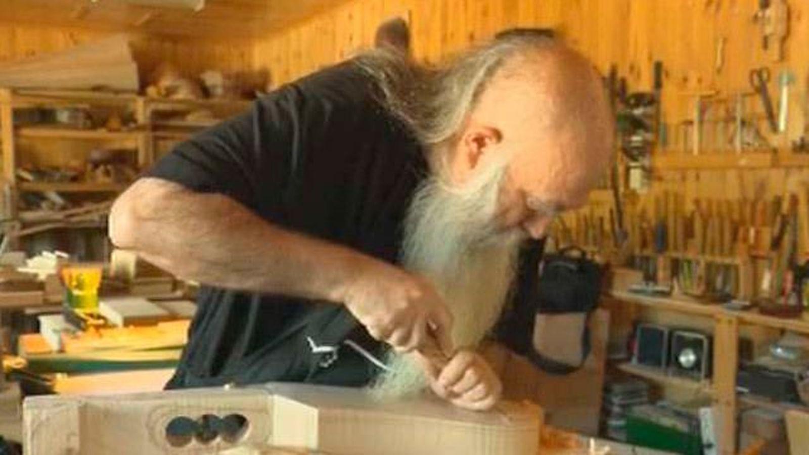 Lutieres 'darán vida' a instrumentos  musicales del SXII en Pelayos de la Presa