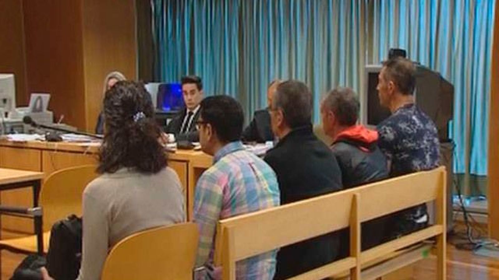 Piden penas de hasta 19 años de cárcel para  una banda que atracaba bancos a punta de pistola