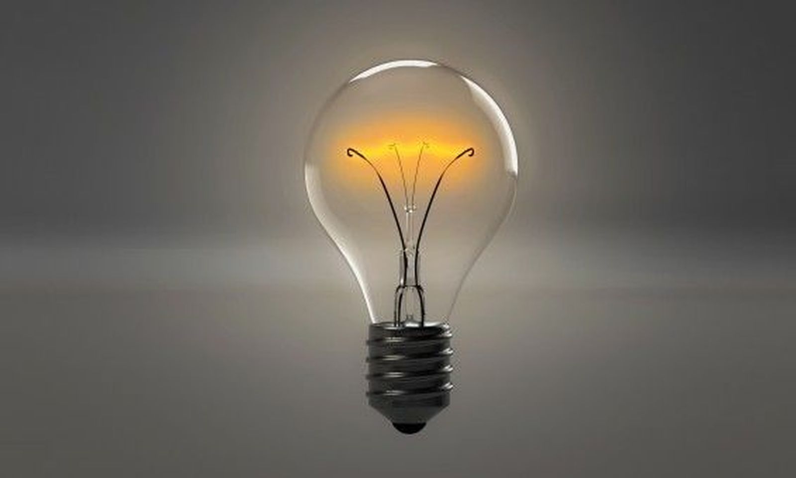 Subida imparable del precio de la luz... y en plena ola de calor