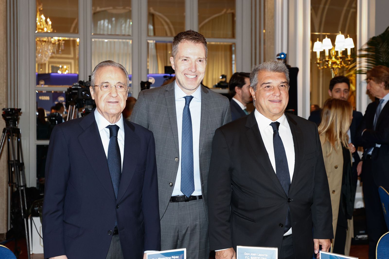 El Barcelona amenaza con querellarse contra Florentino Pérez por calumnias