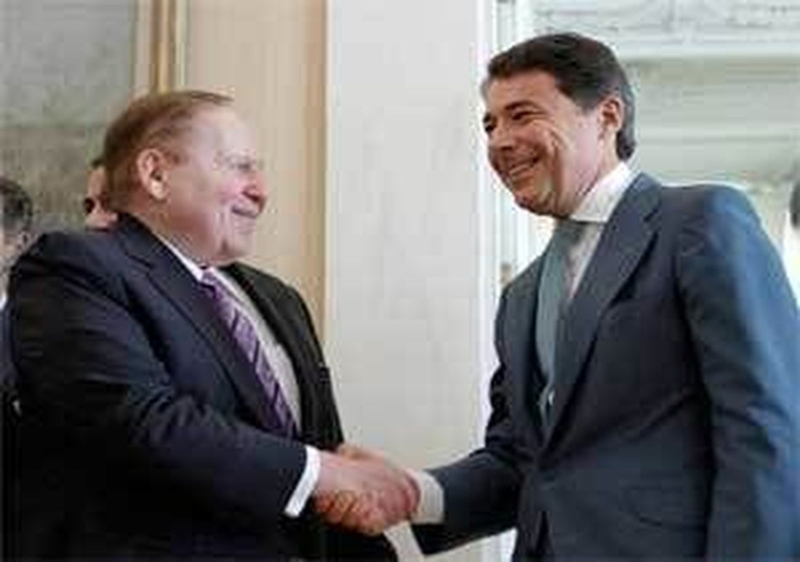 Rajoy recibió a Adelson en Moncloa para asegurarle su apoyo a Eurovegas