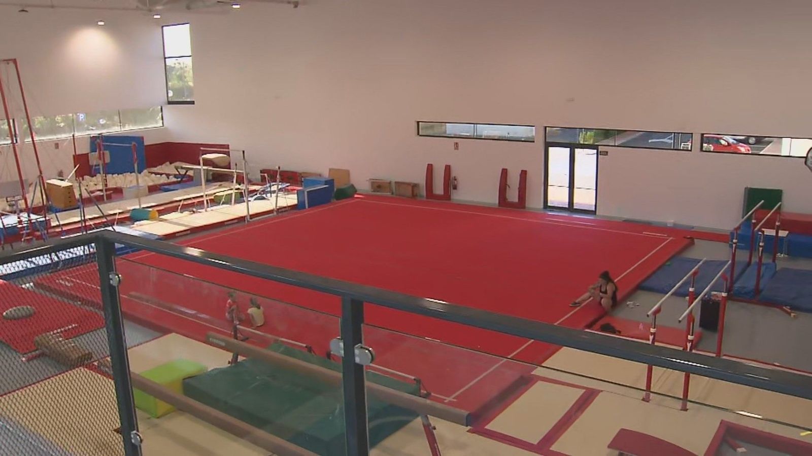 Tres Cantos traslada colegios electorales a lugares con aire acondicionado