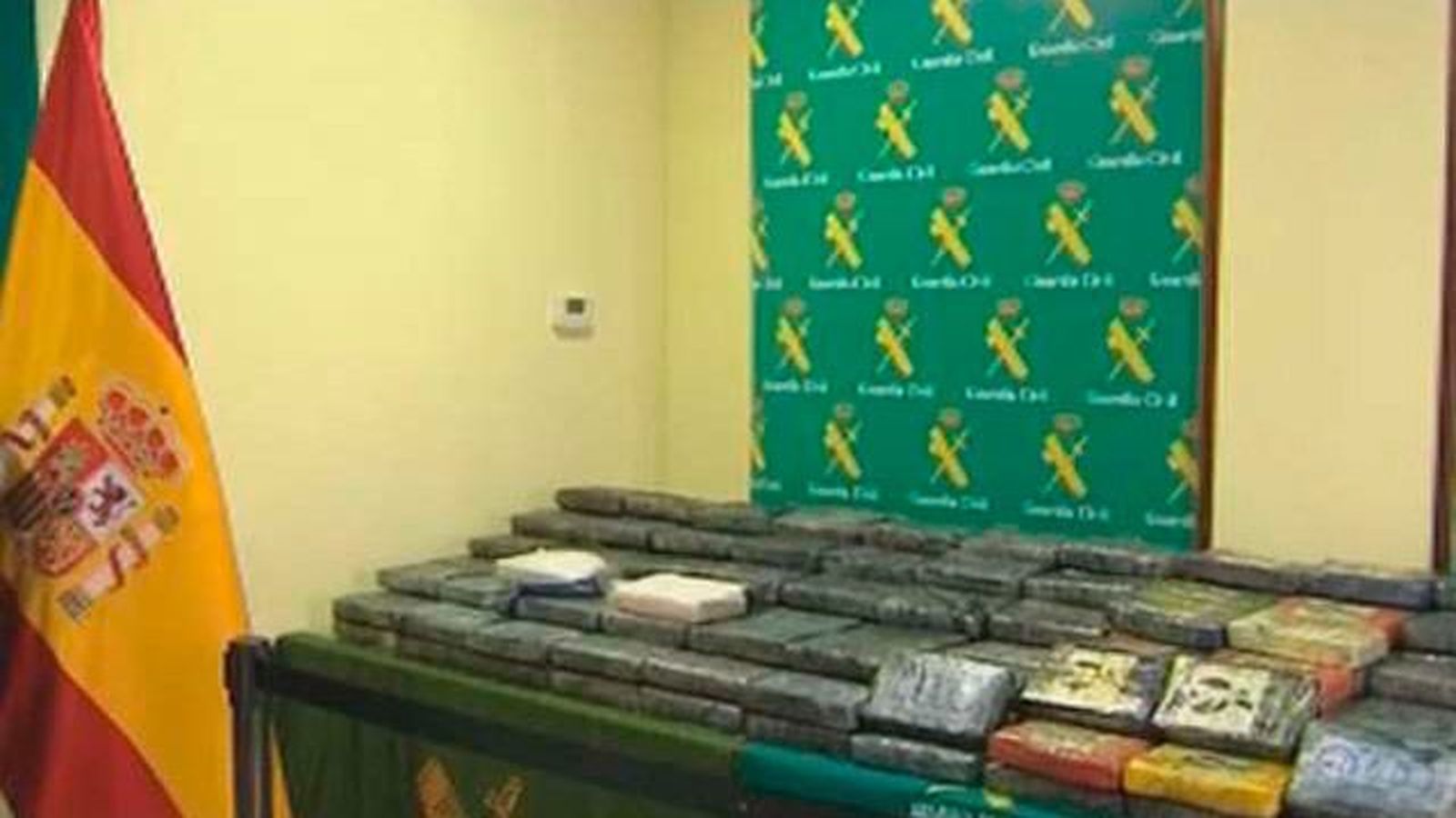 Incautados 500 kg de cocaína en un camión aparcado en un polígono de Vitoria