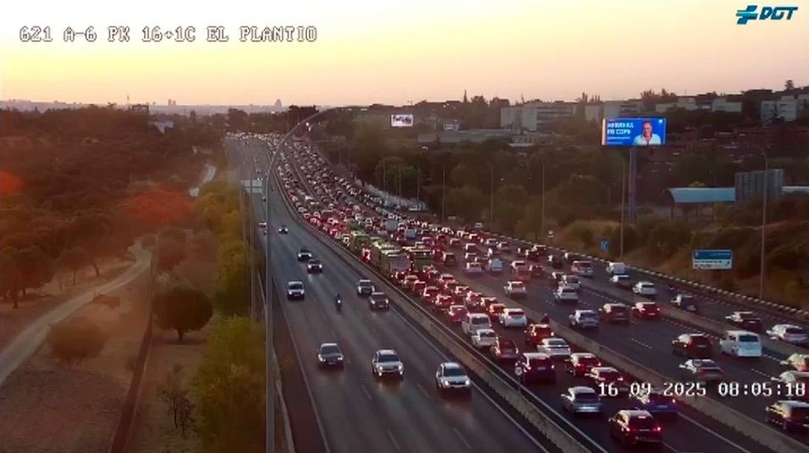 Tres accidentes complican la entrada a Madrid: la A-6, la más afectada con 8 km de retenciones