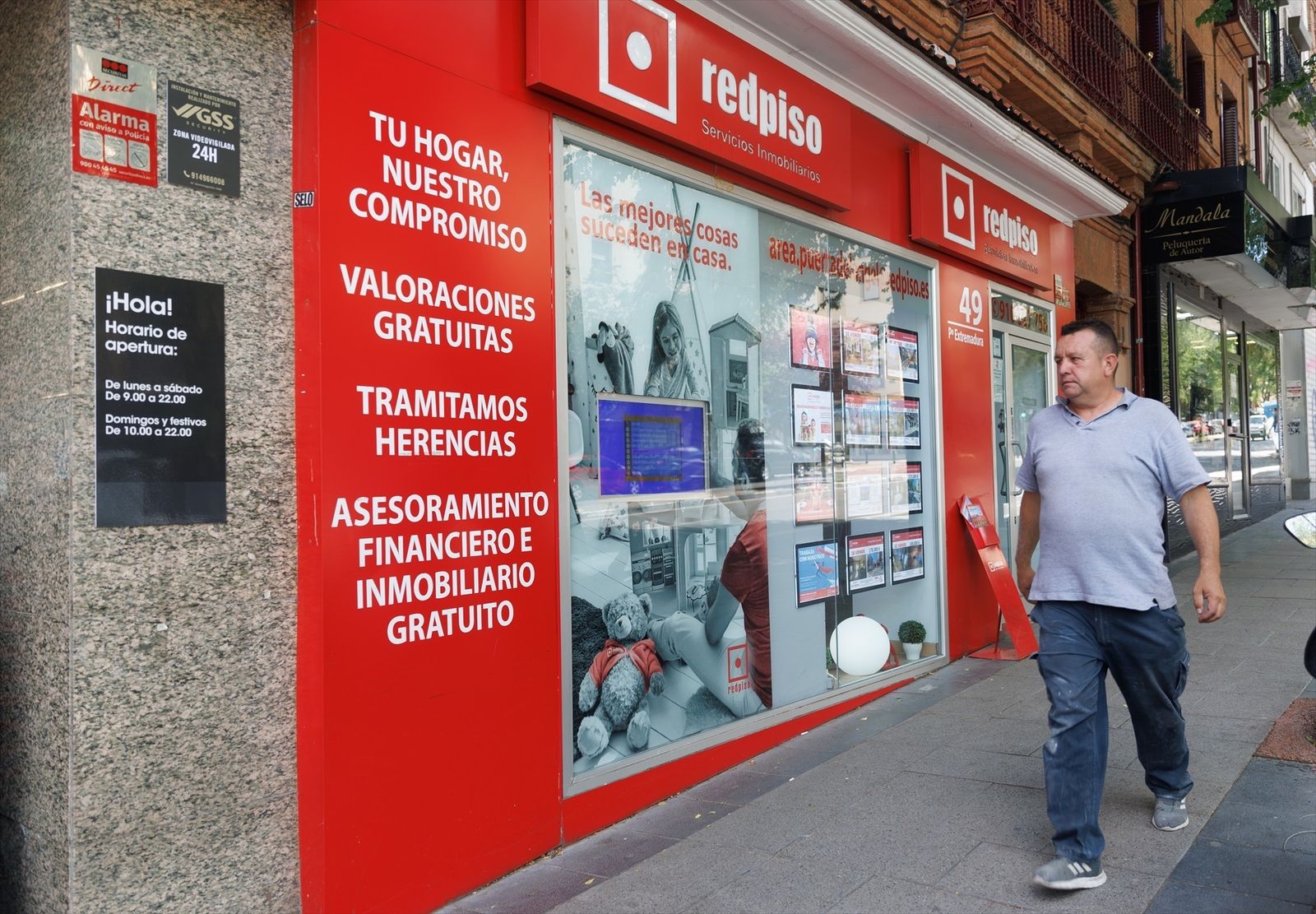 Una empresa de servicios inmobiliarios en Madrid