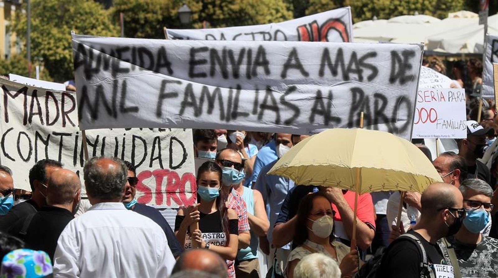 Protesta de los comerciantes de El Rastro de Madrid