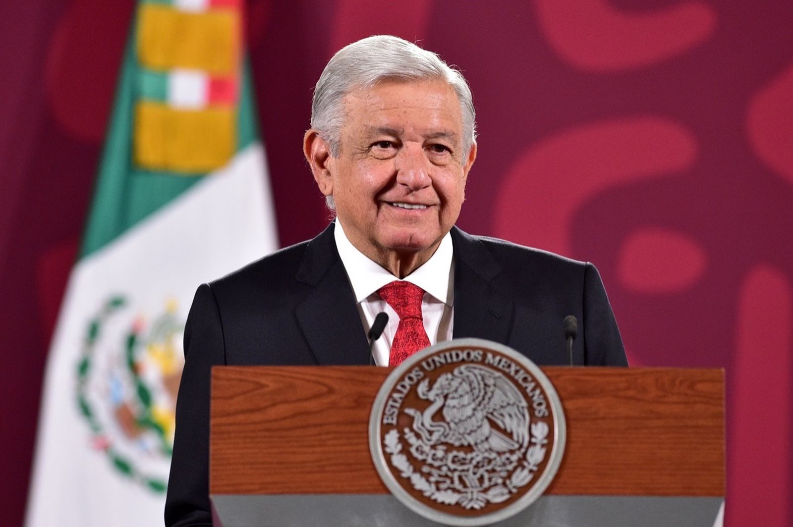 El Presidente Mejicano critica a eurodiputados por proponer a Zelenski para Nobel de la Paz