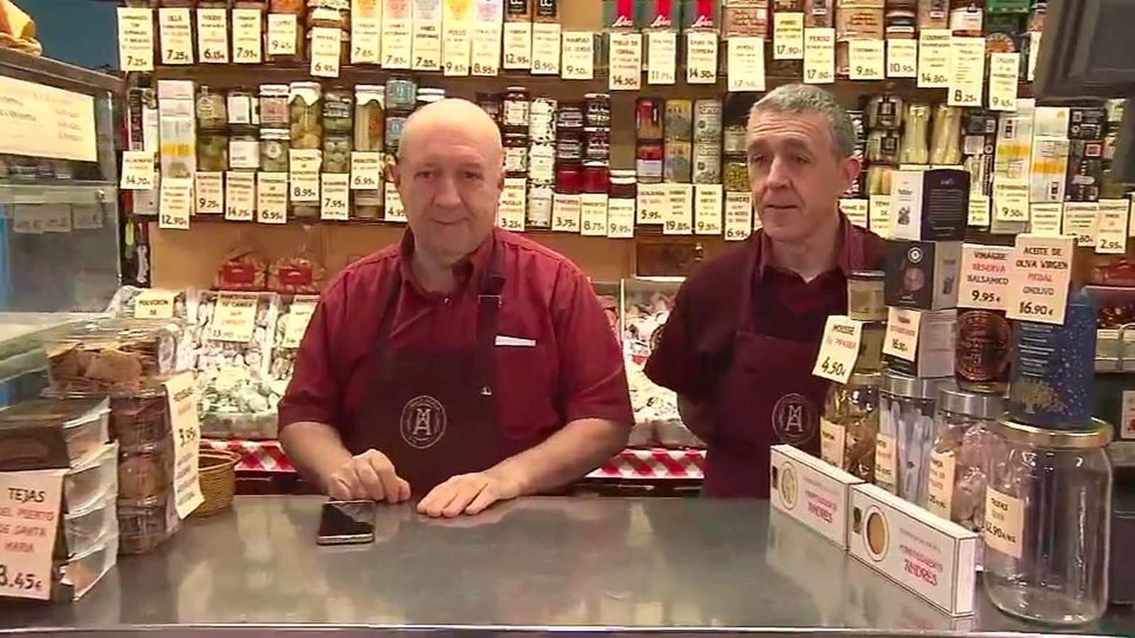 Mantequería Andrés: 150 años de historia en la tienda de ultramarinos más antigua de España