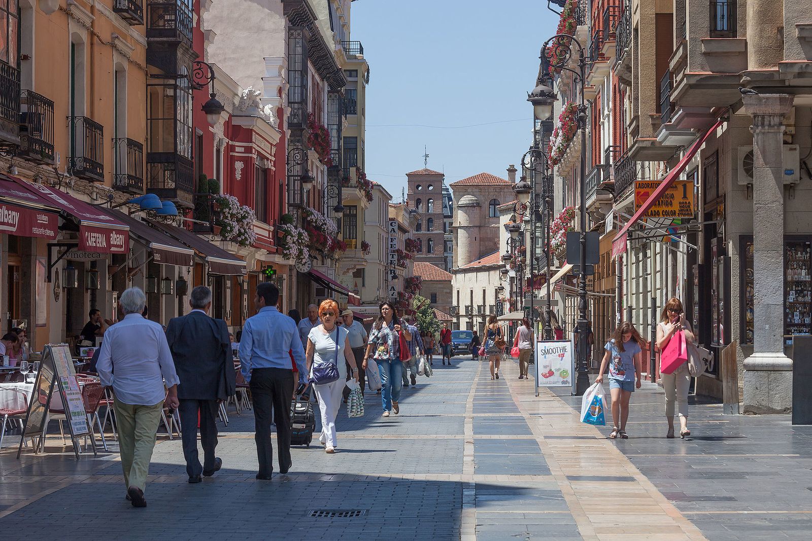 Calle del centro de León