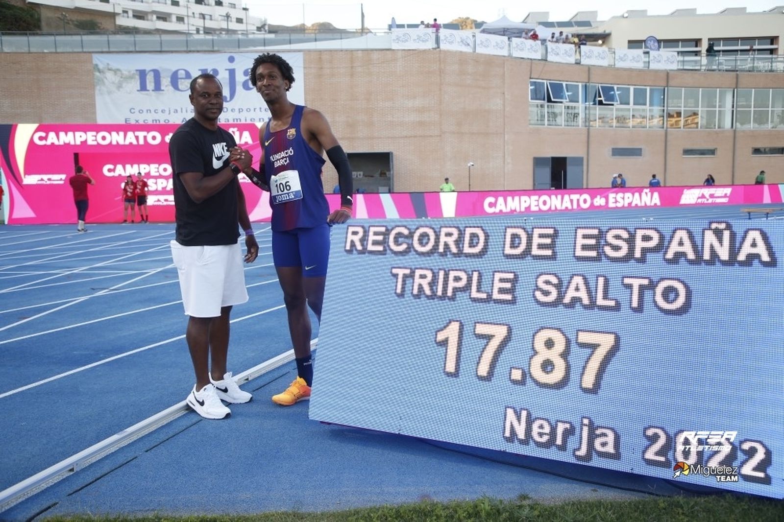 Jordan Díaz con Iván Pedroso