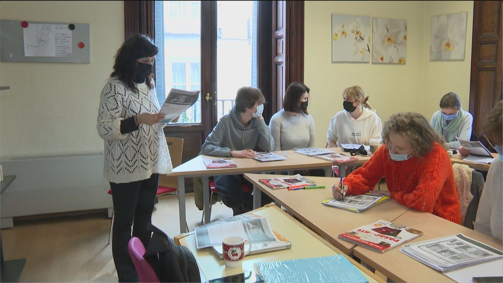 Las Escuelas de Idiomas ofrecen clases de español a los refugiados ucranianos