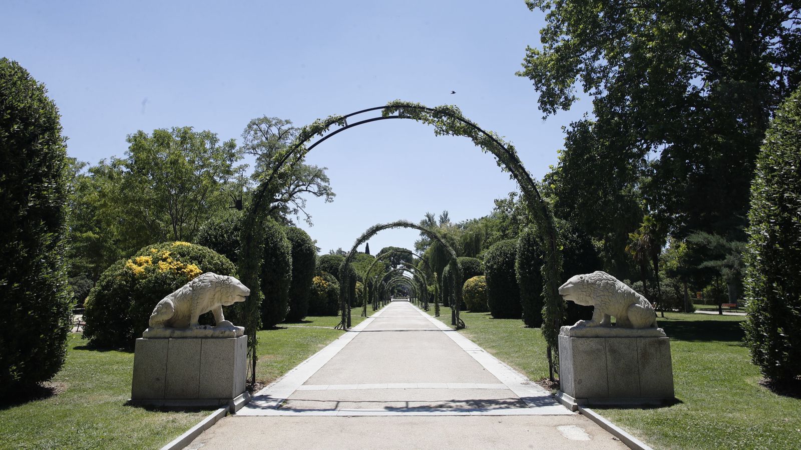El Ayuntamiento de Madrid prepara los trabajos de recuperación en 29 puntos del Parque del Retiro