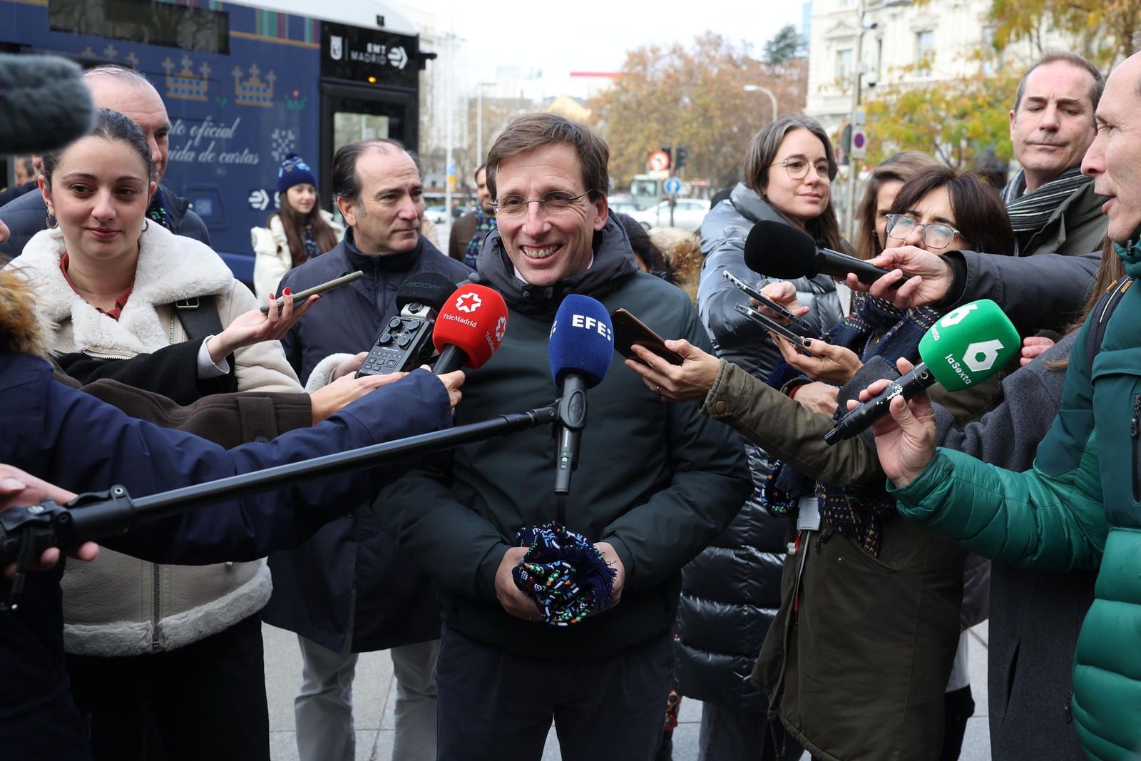 Almeida apuesta por la vivienda "de forma masiva" en Madrid para 2026