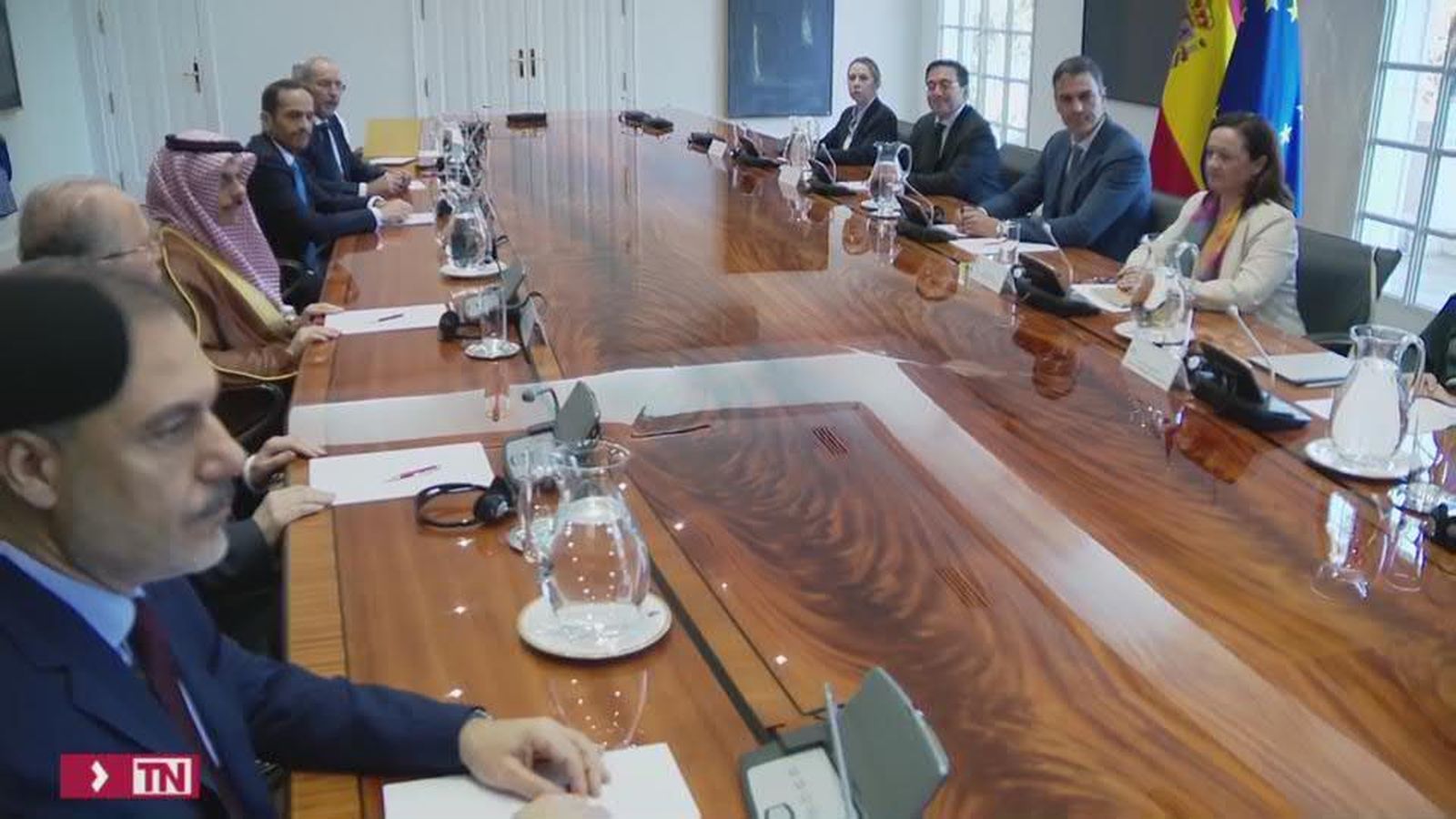 Sánchez recibe al primer ministro palestino y al Grupo de Contacto Árabe