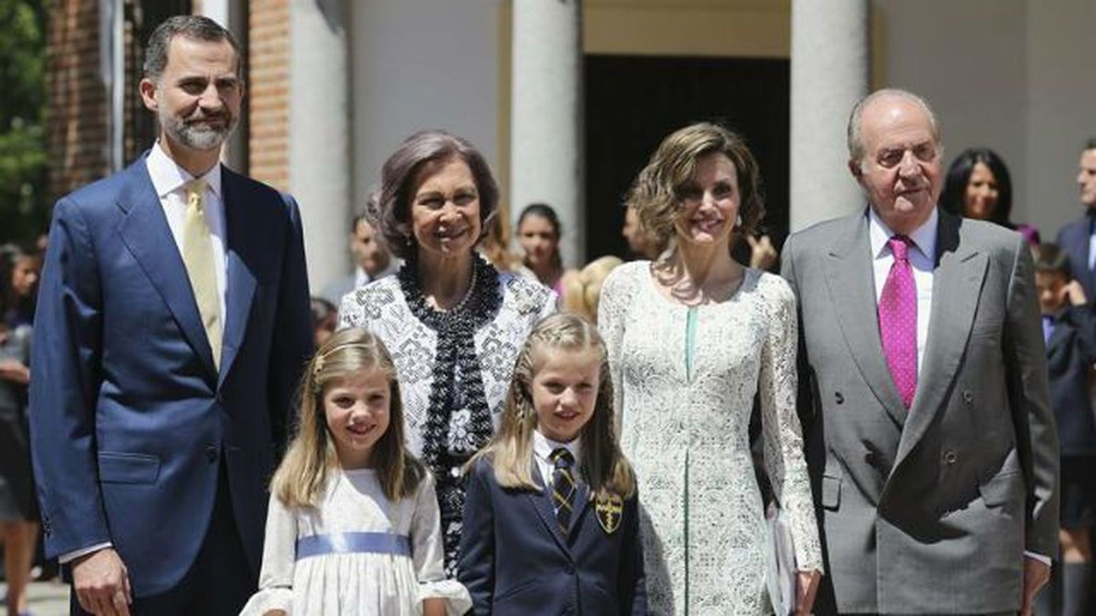 La Familia Real acompaña a Leonor  en el día de su Primera Comunión