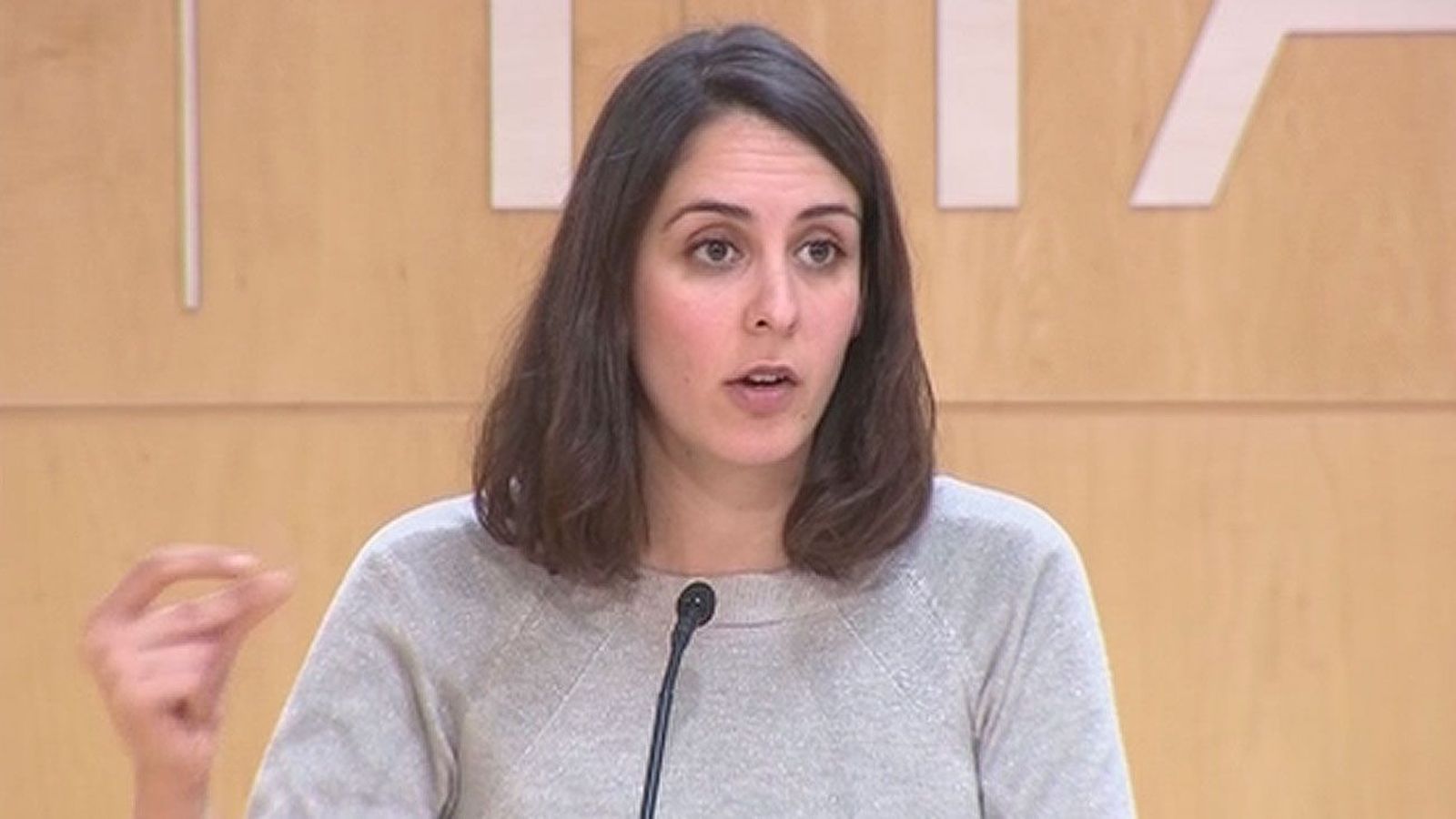 Maestre dice que es "ingenuo" pensar que la contaminación se reduce con un chasquido de dedos