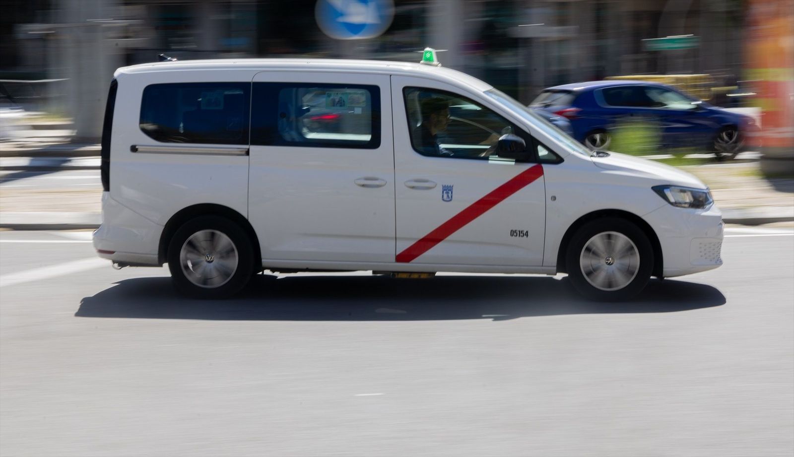 Las empresas de taxi y VTC con 10 o más autorizaciones deberán tener un vehículo adaptado