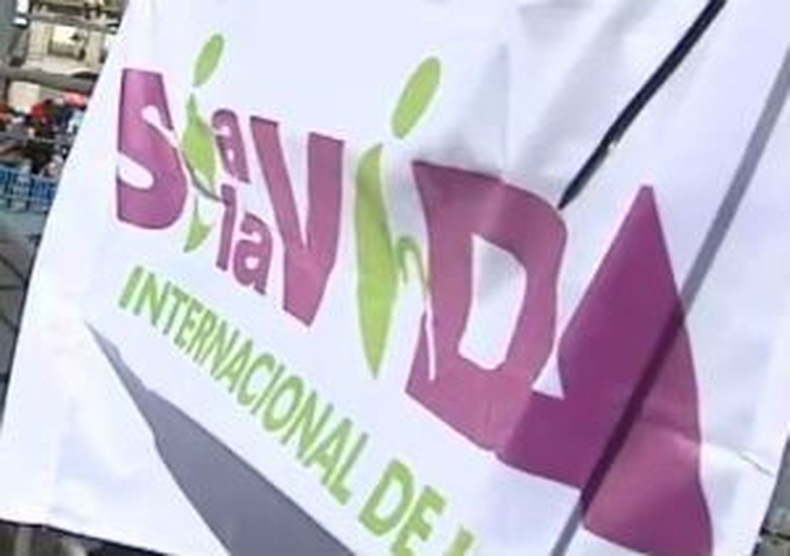 Miles de personas piden una ley "que proteja al ser humano por nacer"