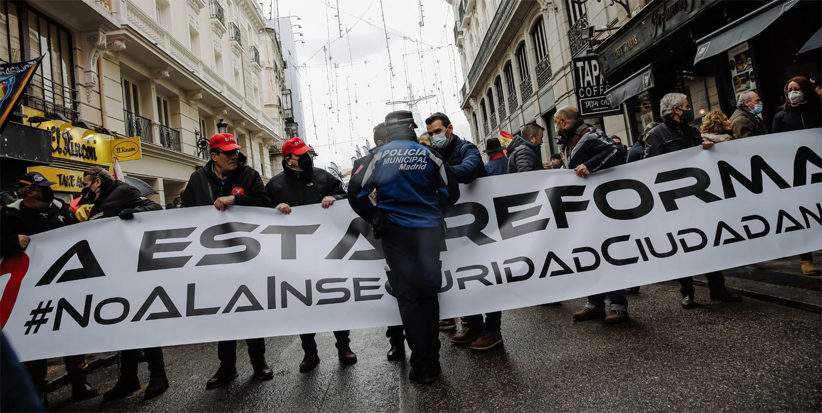 ¿Cree que la policía y Guardia Civil quedan desprotegidas con la reforma de la Ley de Seguridad Ciudadana?