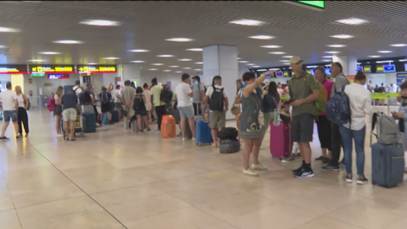 Las huelgas en Ryanair y Easyjet marcan la operación salida de este 15 de julio