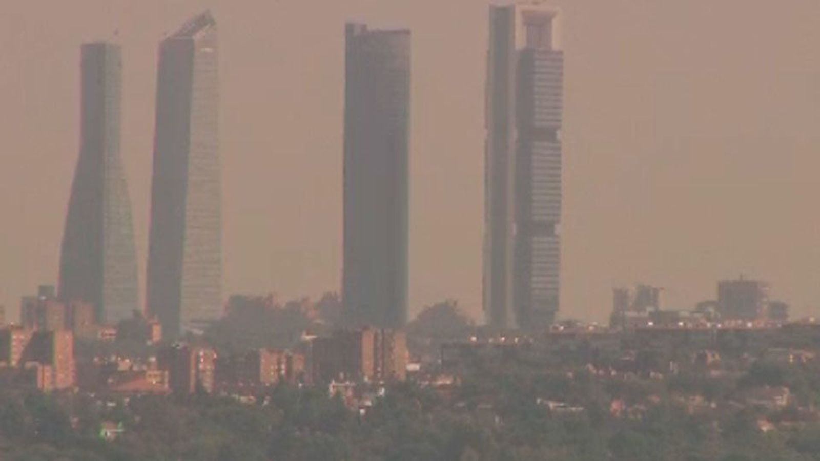 La contaminación y la radiación solar convierten a Madrid en una 'isla de calor'