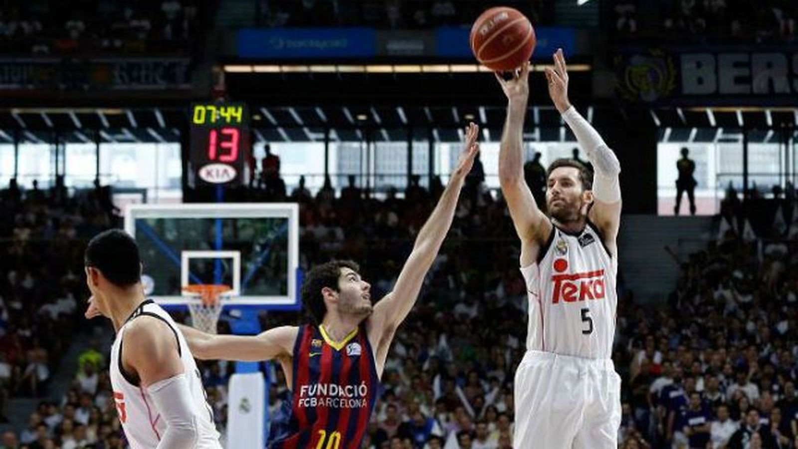 Real Madrid, a por un triunfo en el Palau para hacer historia