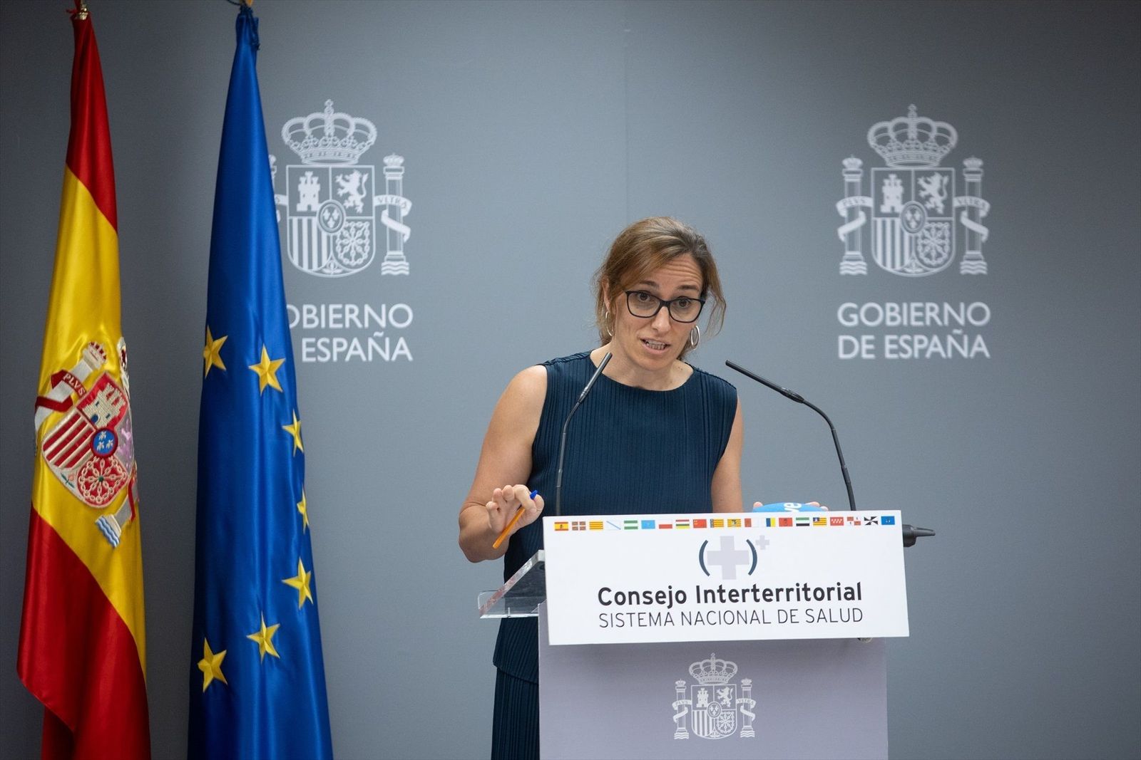 Matute califica de sectaria a Mónica García por hacer un anteproyecto de ley contra la sanidad madrileña