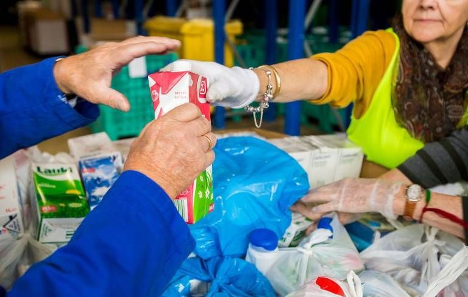 Las necesidades de alimentos para la población española más vulnerable aumentan un 50%