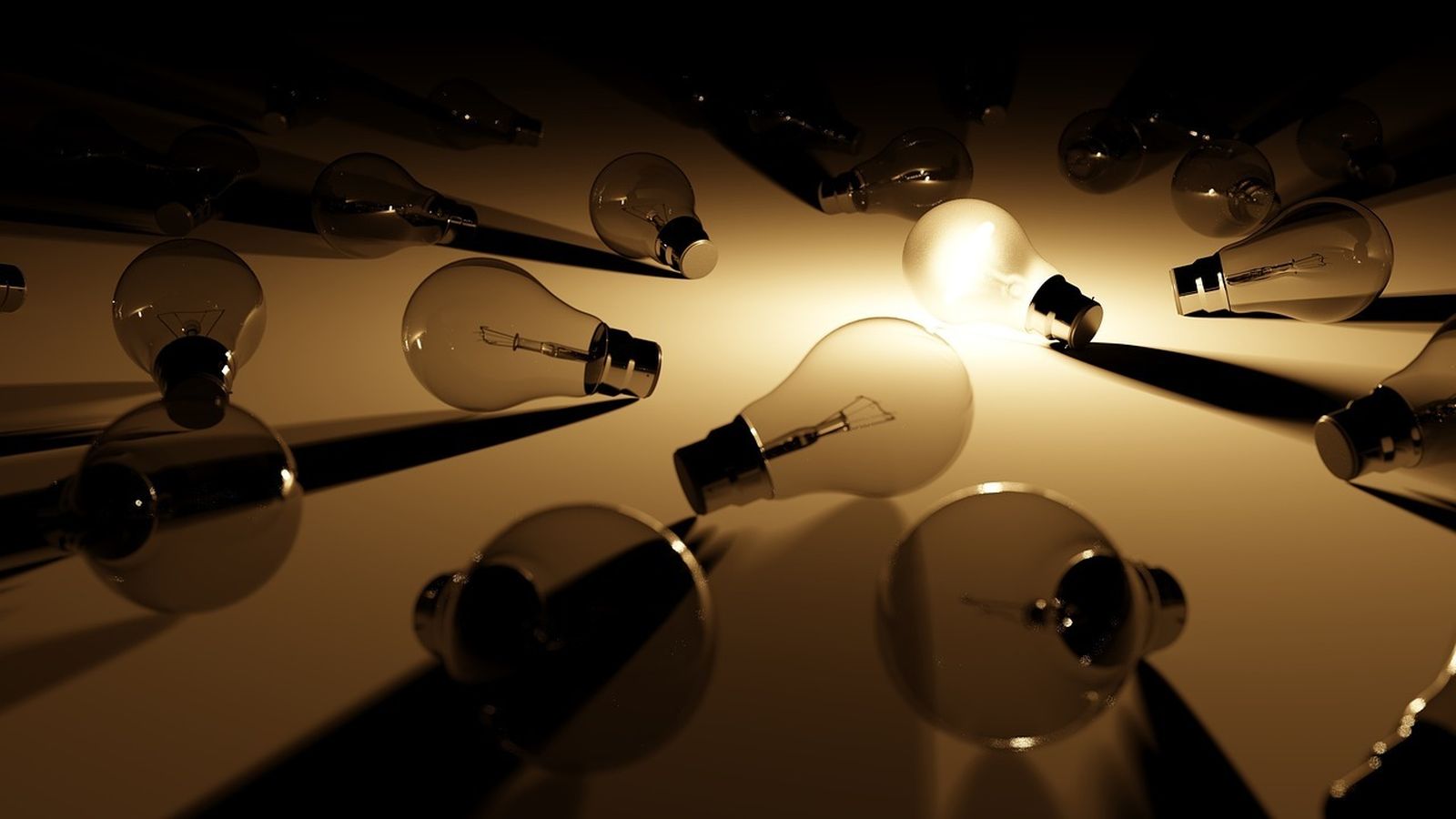 El precio de la luz baja un 16,5%, hasta los 136,49 euros