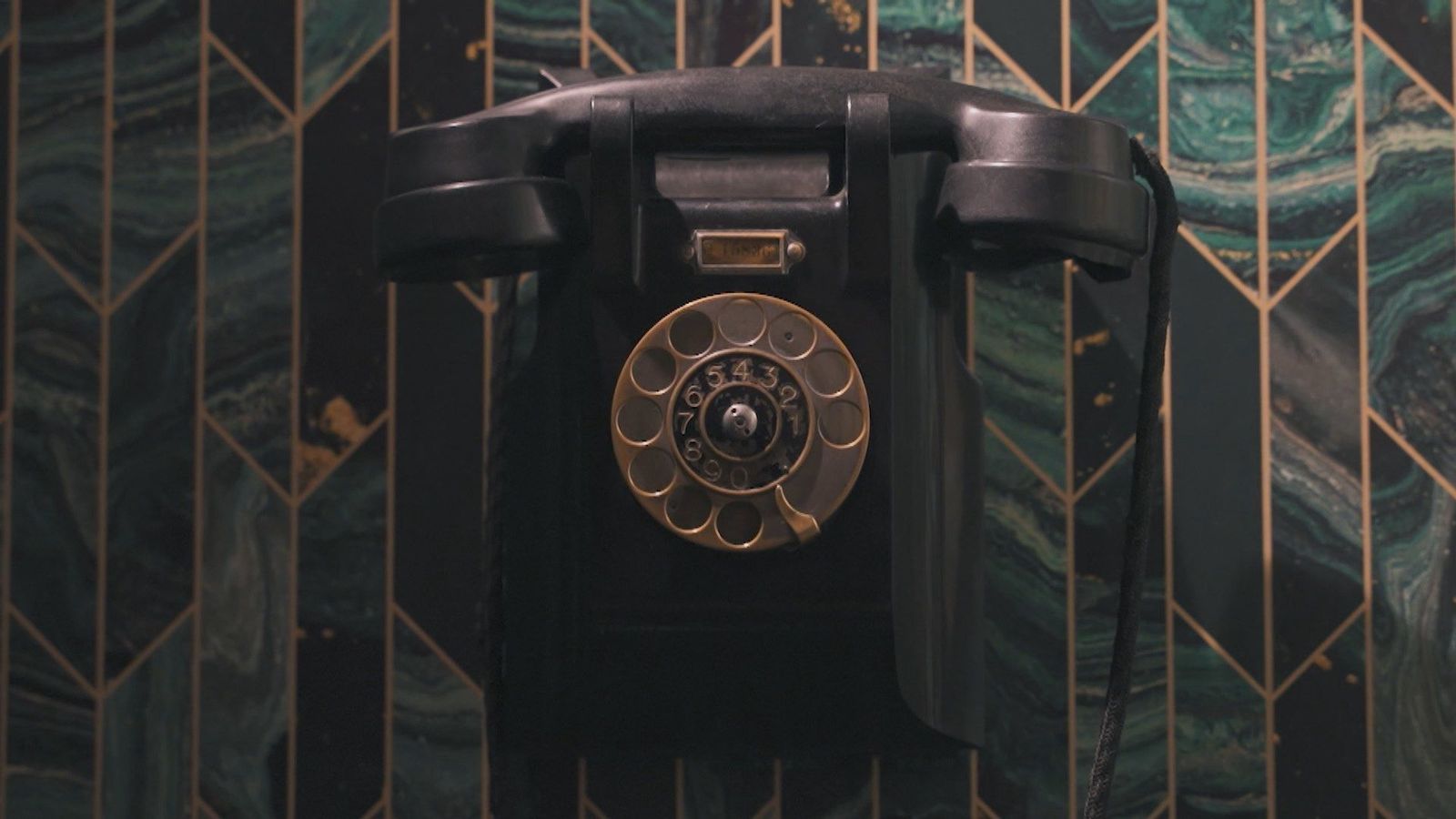 El teléfono de la Gran Vía con el que Ava Gardner hablaba con Frank Sinatra