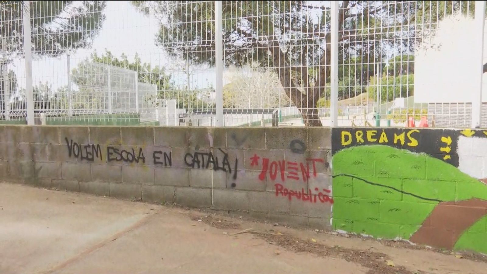 La Escuela Bilingüe recurre las instrucciones de la Generalitat sobre el uso del catalán en la escuela