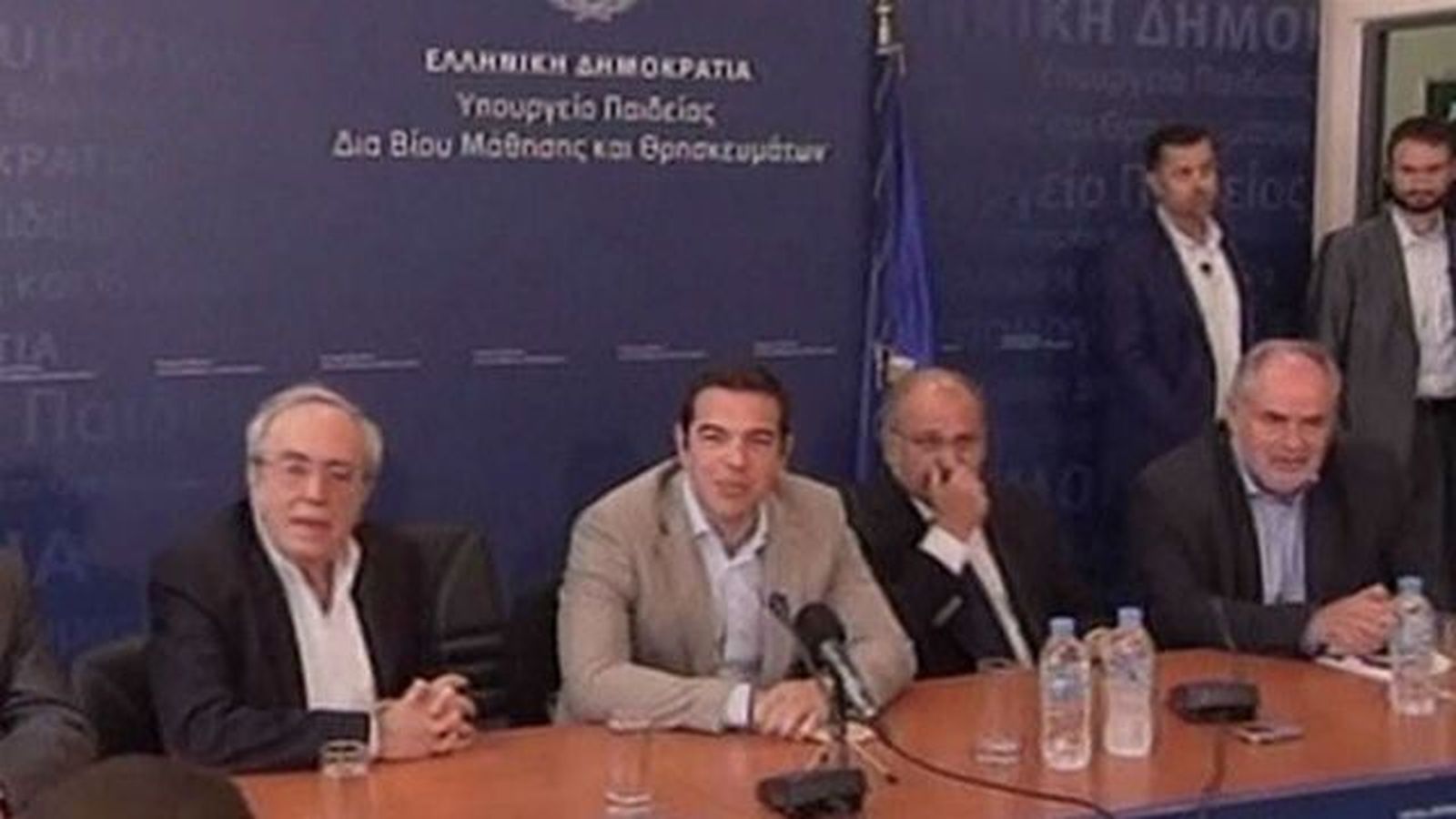 Grecia prepara un paquete de reformas de 12.000 millones de euros en dos años