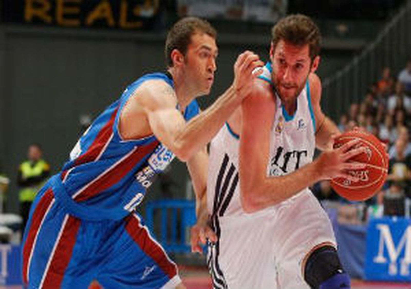 Real Madrid - Blusens