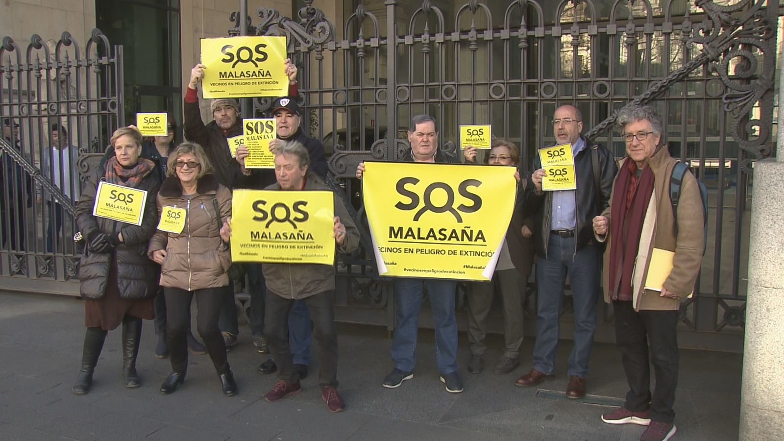Carmena propone un comisionado y un plan de choque para Malasaña