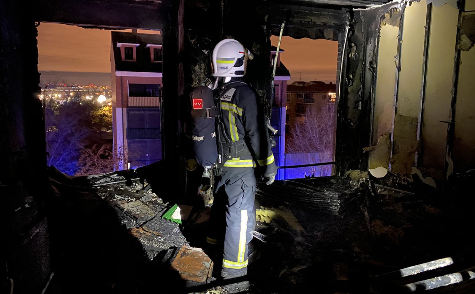Una vivienda arrasada por un fuego en Torrejón de Ardoz sin causar víctimas