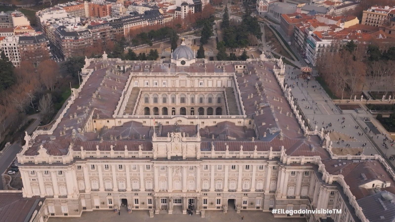 El ansiado sueño de Felipe V: un libro de mármol convertido en Palacio Real